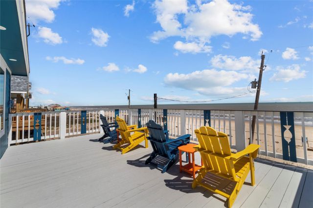 622 Fin Alley, Surfside Beach, TX 77541