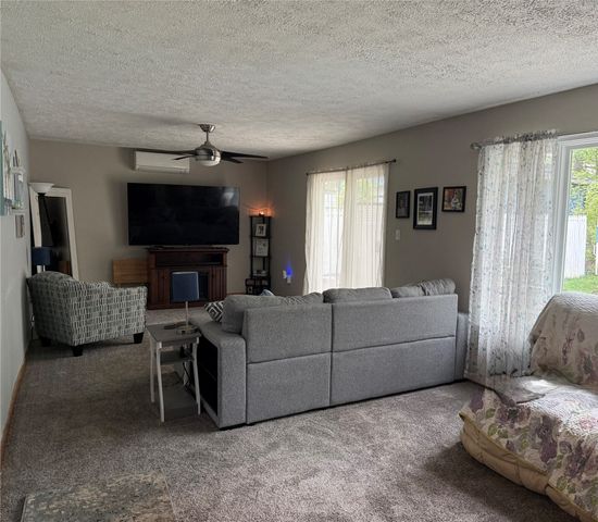 421 DALE Drive, Harborcreek, PA 16511