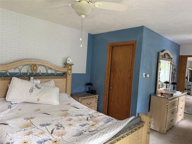 421 DALE Drive, Harborcreek, PA 16511
