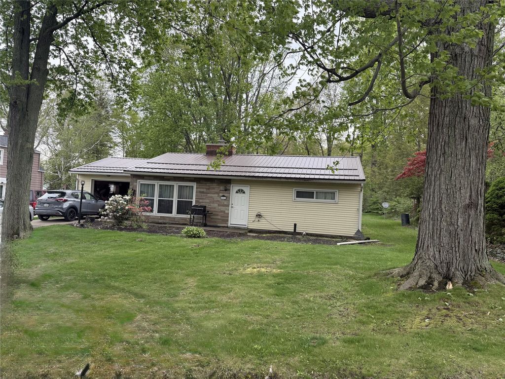 421 DALE Drive, Harborcreek, PA 16511