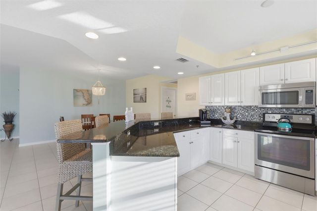 5300 S ATLANTIC AVENUE 8-407, New Smyrna Beach, FL 32169