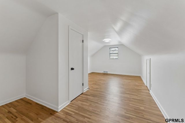 3845 N 65th Avenue, Omaha, NE 68104