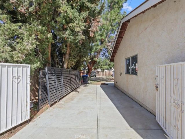 5149 W Avenue L14, Lancaster, CA 93536