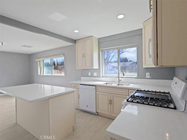 5149 W Avenue L14, Lancaster, CA 93536