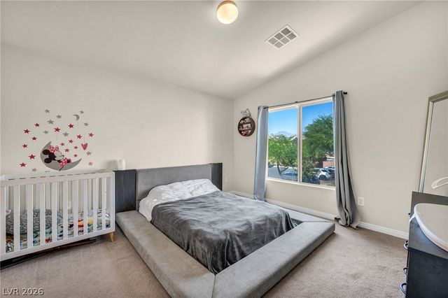7112 Cabin Fever Street 101, Las Vegas, NV 89149