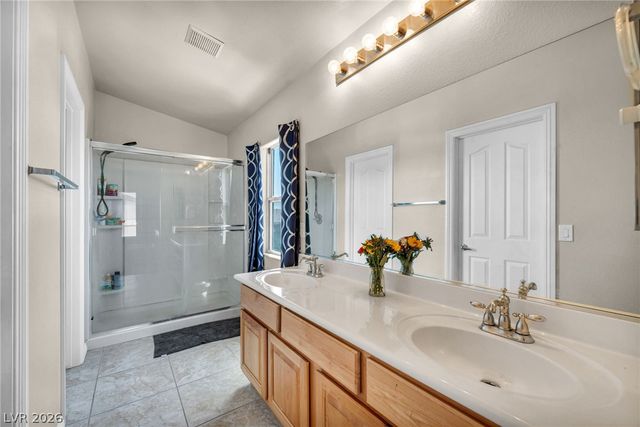 7112 Cabin Fever Street 101, Las Vegas, NV 89149