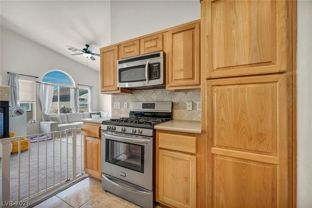 7112 Cabin Fever Street 101, Las Vegas, NV 89149