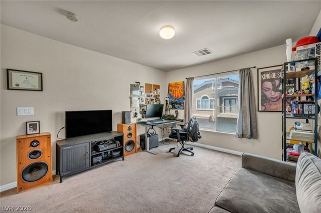 7112 Cabin Fever Street 101, Las Vegas, NV 89149