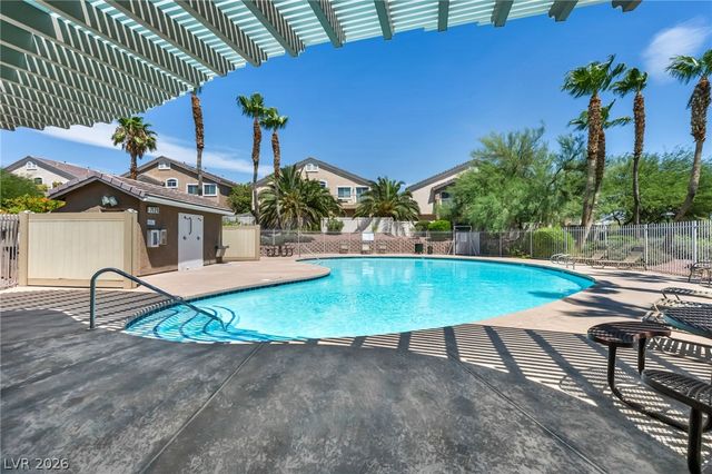 7112 Cabin Fever Street 101, Las Vegas, NV 89149