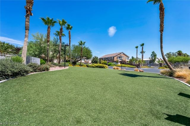 7112 Cabin Fever Street 101, Las Vegas, NV 89149