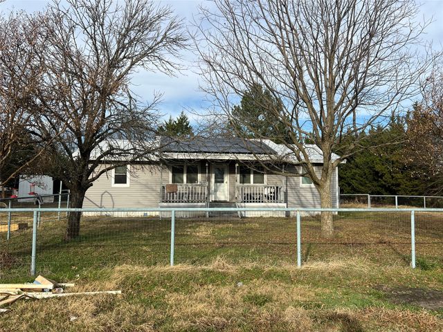 1335 N Washburn Road, Bells, TX 75414