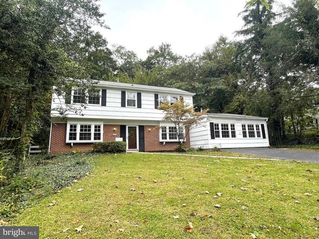 3902 WAKEFIELD LN, Bowie, MD 20715