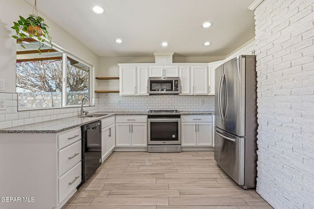 5713 CRESTON Avenue, El Paso, TX 79924