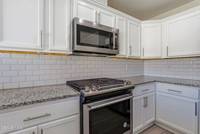 5713 CRESTON Avenue, El Paso, TX 79924