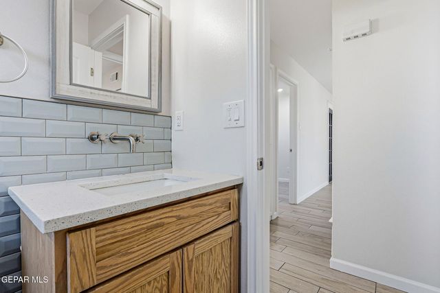 5713 CRESTON Avenue, El Paso, TX 79924