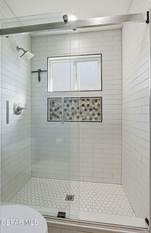 5713 CRESTON Avenue, El Paso, TX 79924