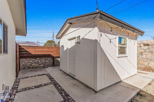 5713 CRESTON Avenue, El Paso, TX 79924