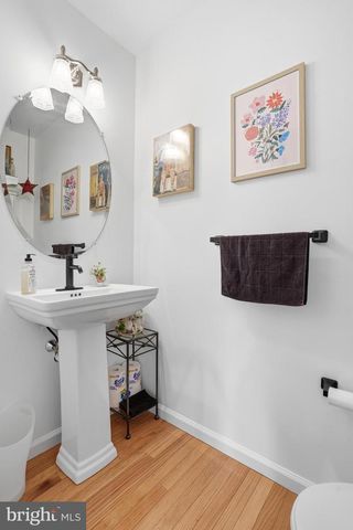 360 ESSEX CT, Perkasie, PA 18944