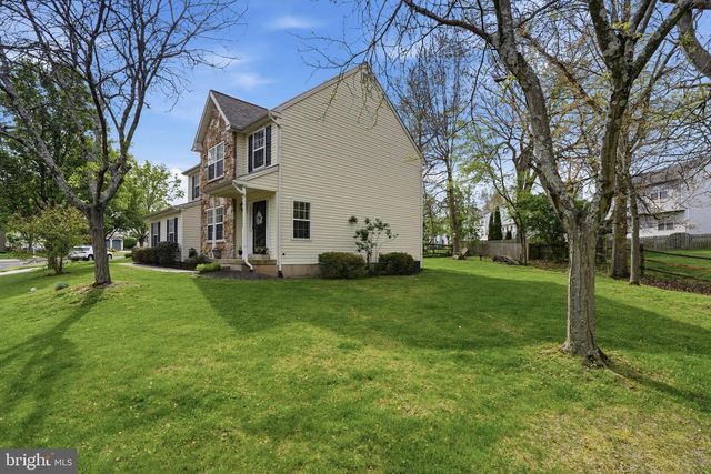 360 ESSEX CT, Perkasie, PA 18944