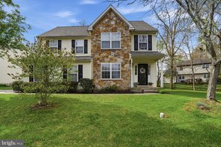 360 ESSEX CT, Perkasie, PA 18944