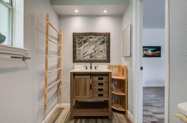 15603 Boulder Oaks Drive, Houston, TX 77084