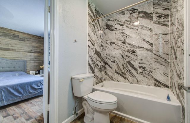 15603 Boulder Oaks Drive, Houston, TX 77084