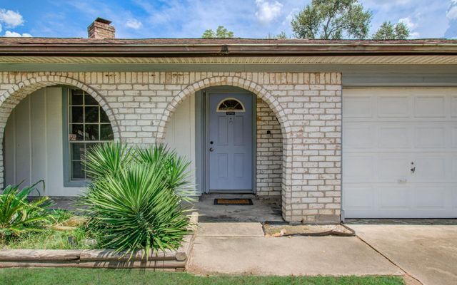 15603 Boulder Oaks Drive, Houston, TX 77084