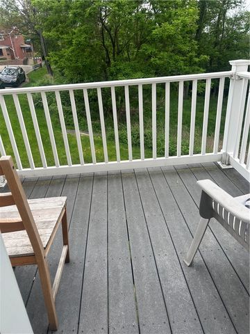 225 Tasso St, Greenfield, PA 15207
