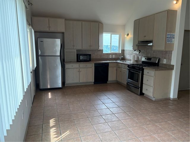225 Tasso St, Greenfield, PA 15207