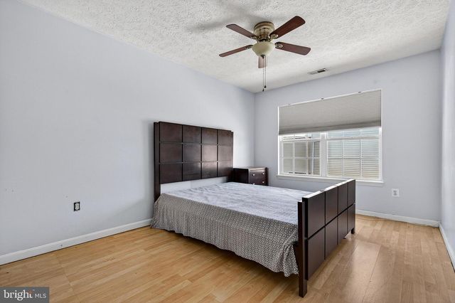 5109 CASTLESTONE DR, Baltimore, MD 21237