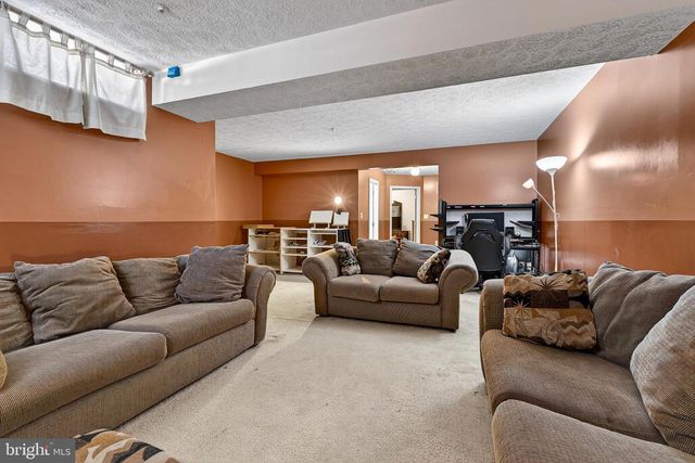 5109 CASTLESTONE DR, Baltimore, MD 21237