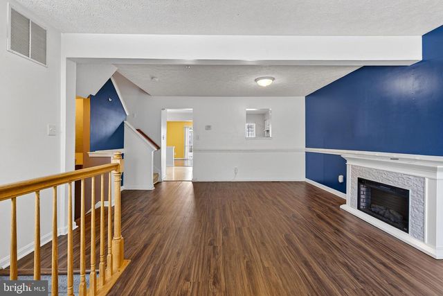 5109 CASTLESTONE DR, Baltimore, MD 21237