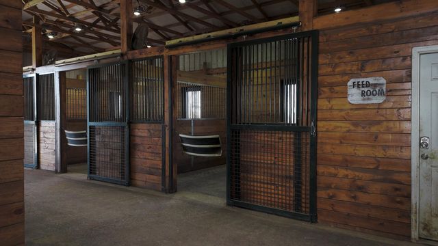 2152 Iron Works Pike, Lexington, KY 40511