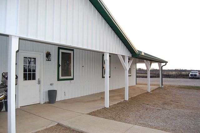 2152 Iron Works Pike, Lexington, KY 40511