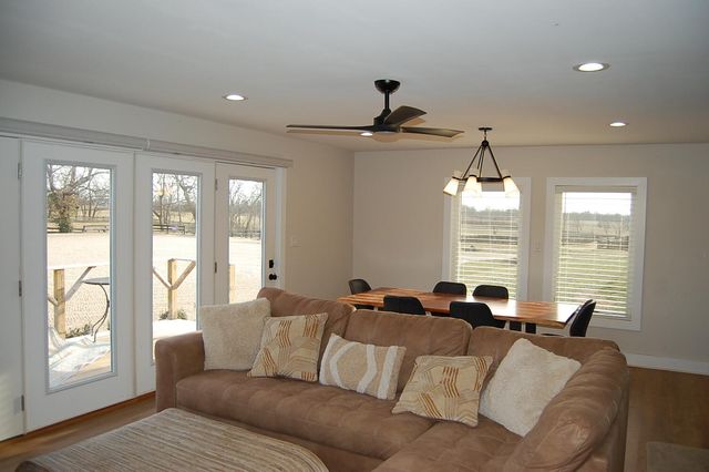 2152 Iron Works Pike, Lexington, KY 40511