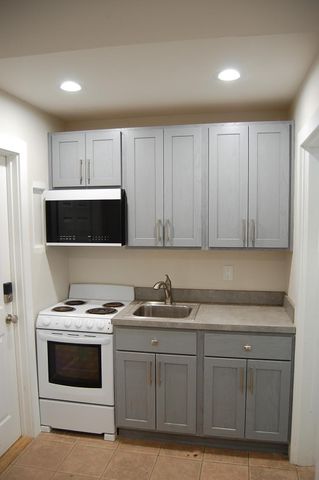 2152 Iron Works Pike, Lexington, KY 40511