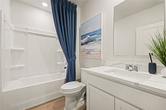 9113 Venetian Square, Vero Beach, FL 32966