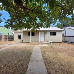 1615 Grant Street, Levelland, TX 79336