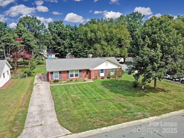 6313 Clearwater Drive, Indian Trail, NC 28079