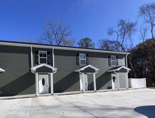 517 Weaver St Apt 3, Tullahoma, TN 37388