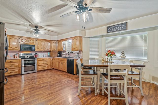 214 Southridge, Edgewood, TX 75117