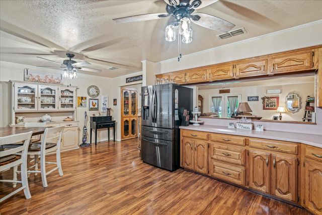 214 Southridge, Edgewood, TX 75117