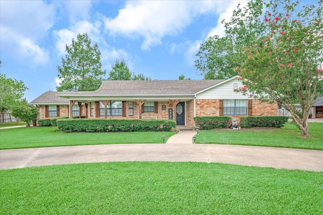 214 Southridge, Edgewood, TX 75117