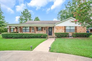 214 Southridge, Edgewood, TX 75117
