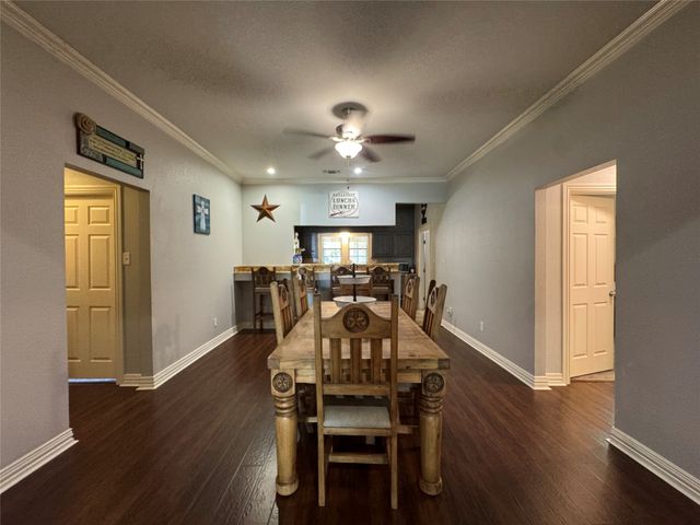 510 N Friou Street, Alvarado, TX 76009