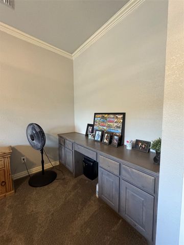 510 N Friou Street, Alvarado, TX 76009