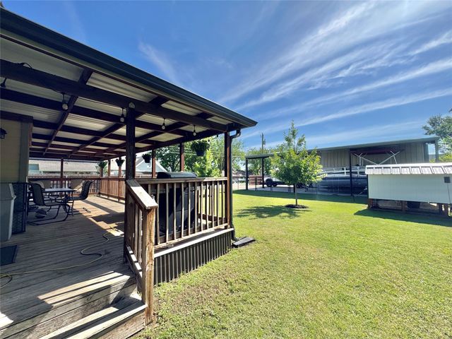 510 N Friou Street, Alvarado, TX 76009