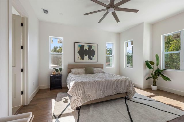 1517 ESCORT AVENUE, Tampa, FL 33610