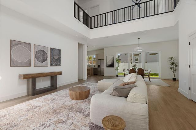 1517 ESCORT AVENUE, Tampa, FL 33610