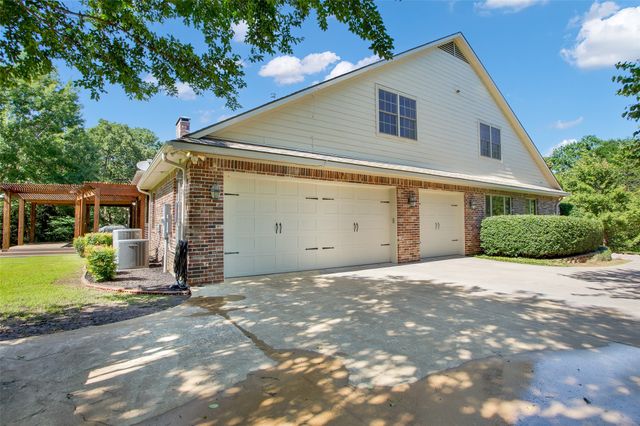 48 Summit Oaks Circle, Denison, TX 75020